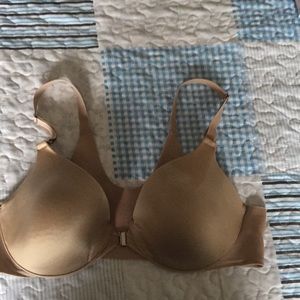 Soma vanishing back front closure bra